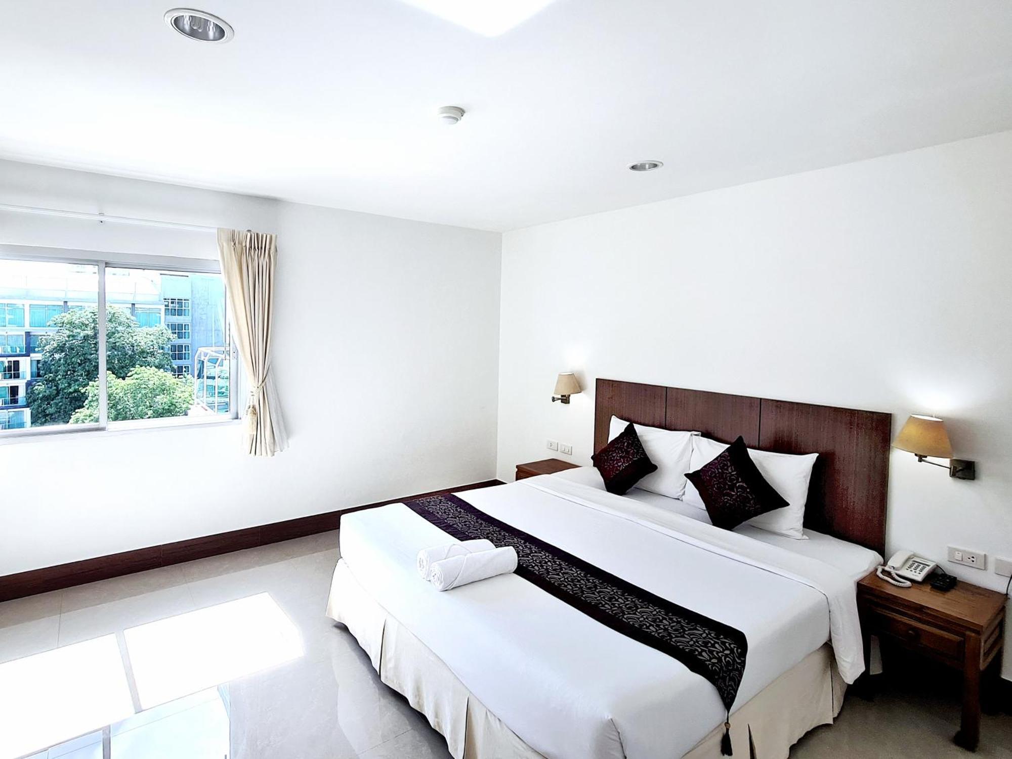 Nanthana Villa Pattaya Buitenkant foto